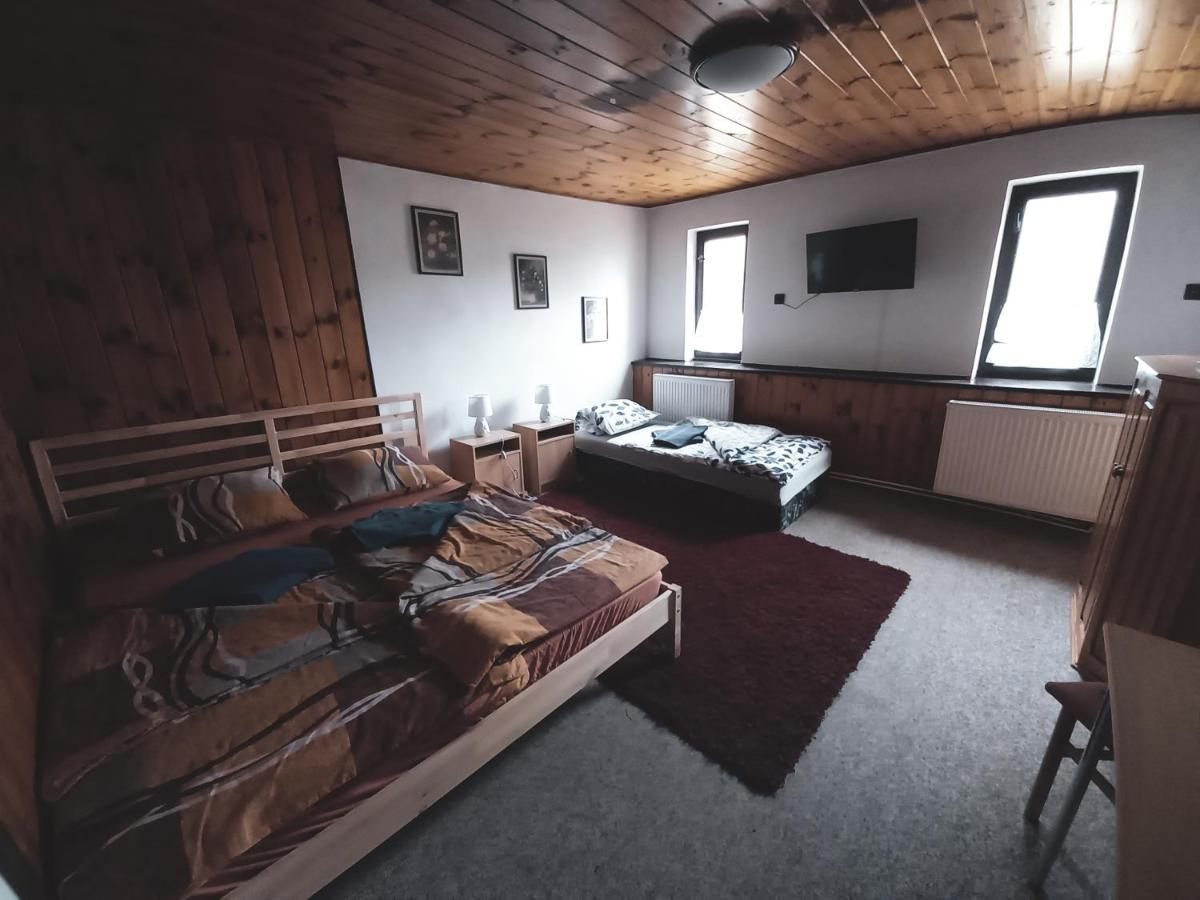 Penzion U Statku Lodherov Экстерьер фото