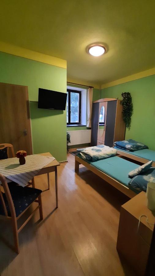 Penzion U Statku Lodherov Экстерьер фото