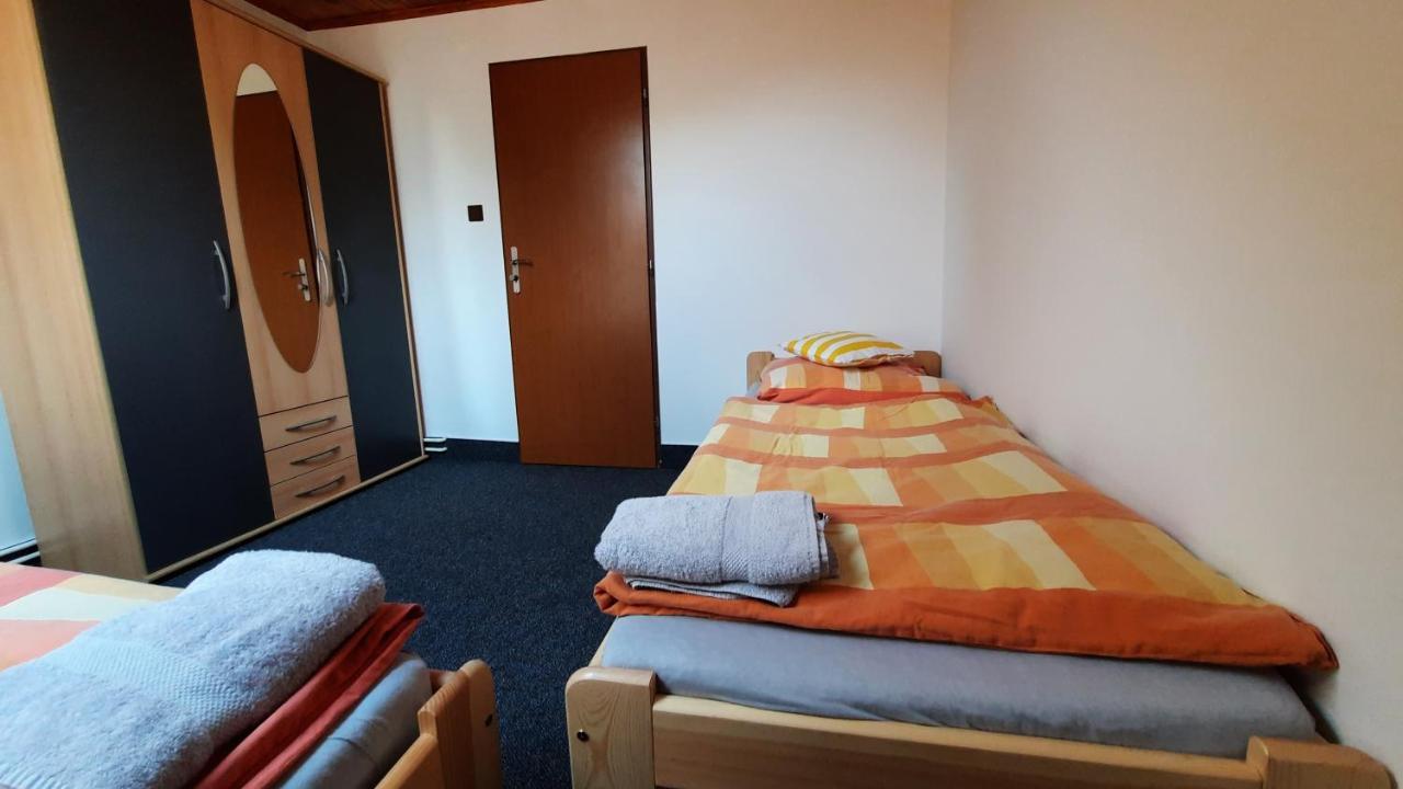 Penzion U Statku Lodherov Экстерьер фото