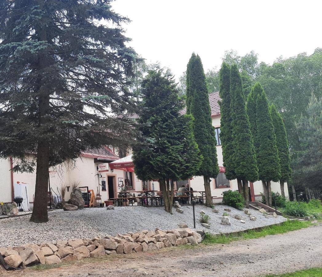 Penzion U Statku Lodherov Экстерьер фото