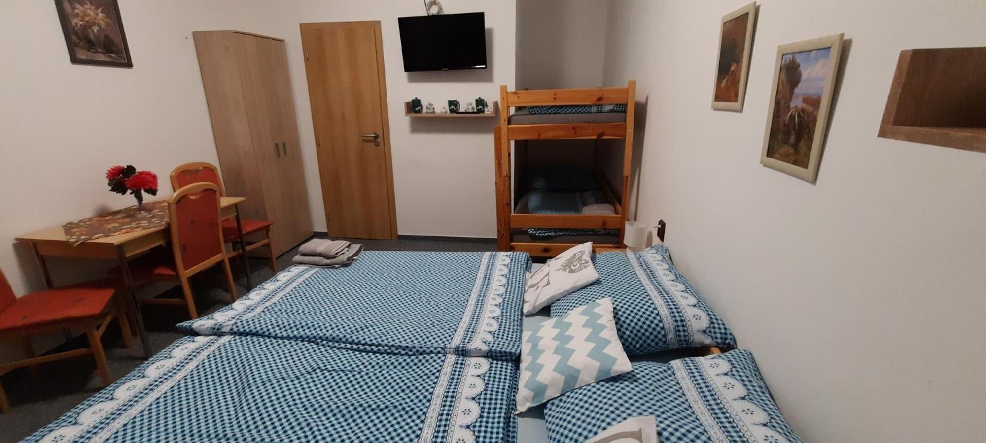 Penzion U Statku Lodherov Экстерьер фото